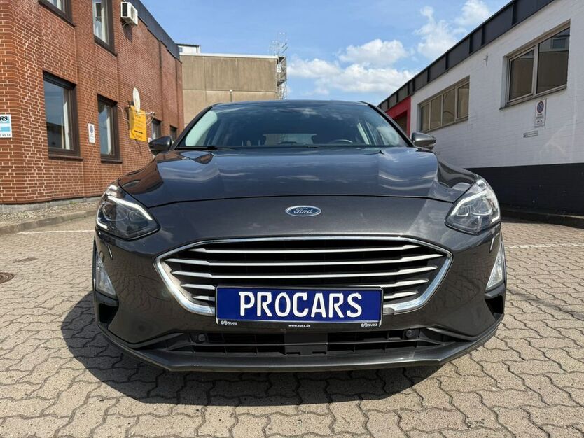 Ford Focus 189.000 km 8.195 € Hamburg 20537