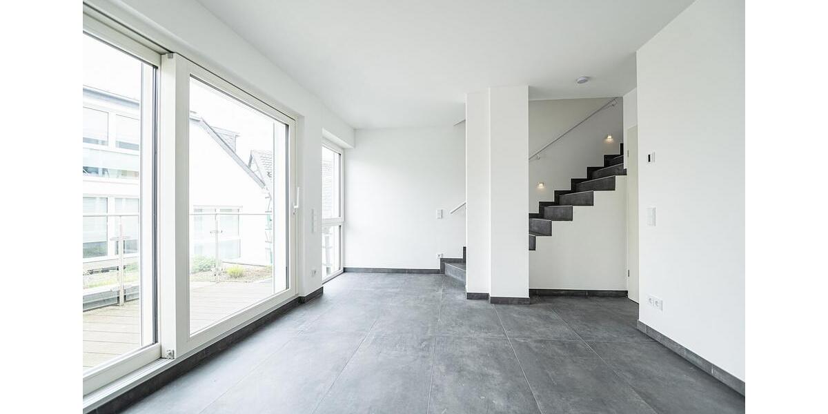 Neubau-Stadthaus in der Hildener Innenstadt – modern, hochwertig & sofort bezugsbereit 3 zimmer
