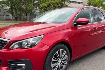 Peugeot 308 157.250 km 7.450 &euro; Aschaffenburg 63741