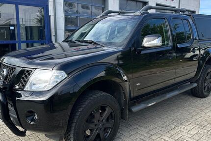 Nissan Navara 318.000 km 8.925 &euro; Kiel 24145