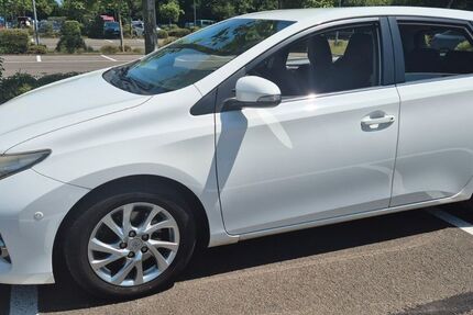 Toyota Auris 192.000 km 5.899 &euro; Marpingen 66646