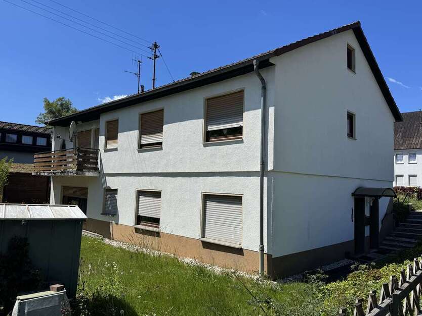 Haus zum Kaufen in Kreuztal 175.000 € 169.29 m²