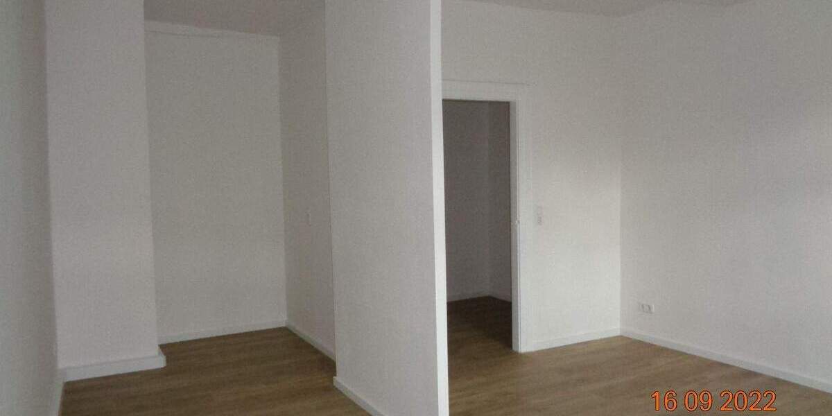 Etagenwohnung Naumburg (Saale) Naumburg - 3 Zimmer, 105 m&sup2;, 755&euro; | Angebot:26378199