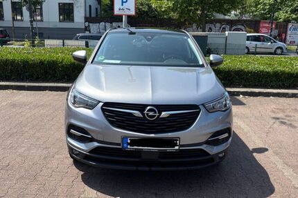 Opel Grandland (X) 126.000 km 11.500 &euro; Düsseldorf 40589