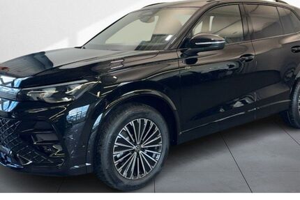 VW Tiguan 4.500 km 54.450 € Dresden 01169