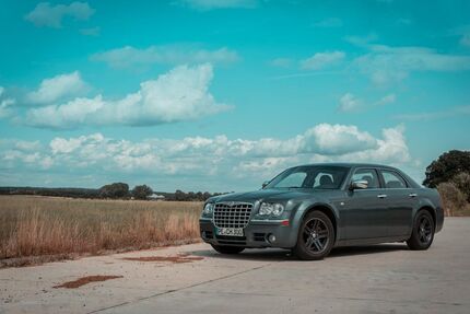Chrysler 300C 158.000 km 12.000 &euro; Edemissen 31234