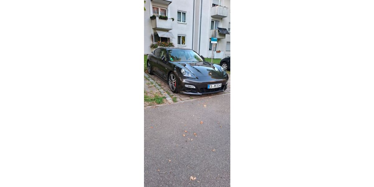 Porsche Panamera 151.000 km 32.000 &euro; OSTFILDERN 73760
