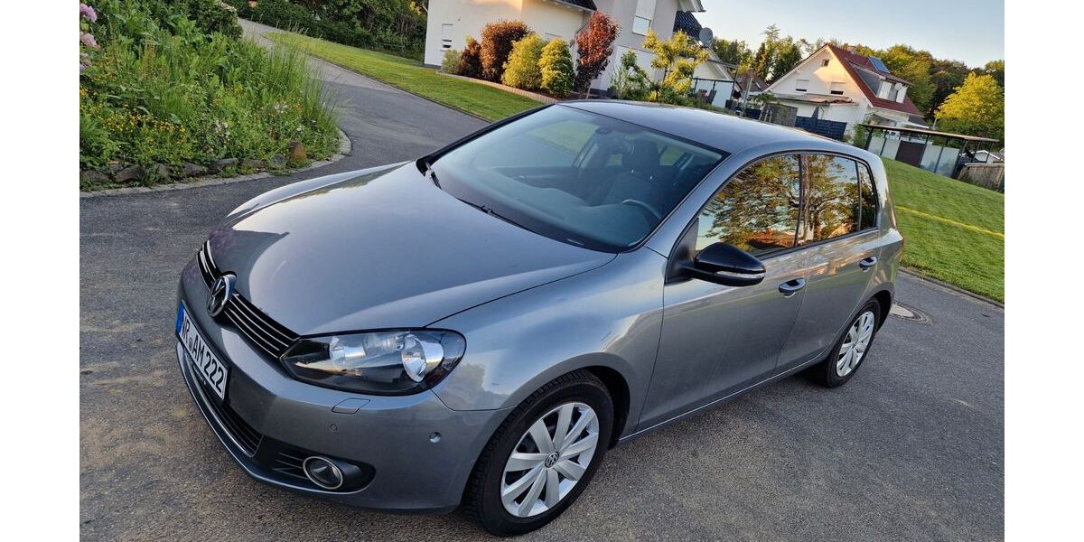VW Golf 226.000 km 3.890 &euro; Oberdreis 57639