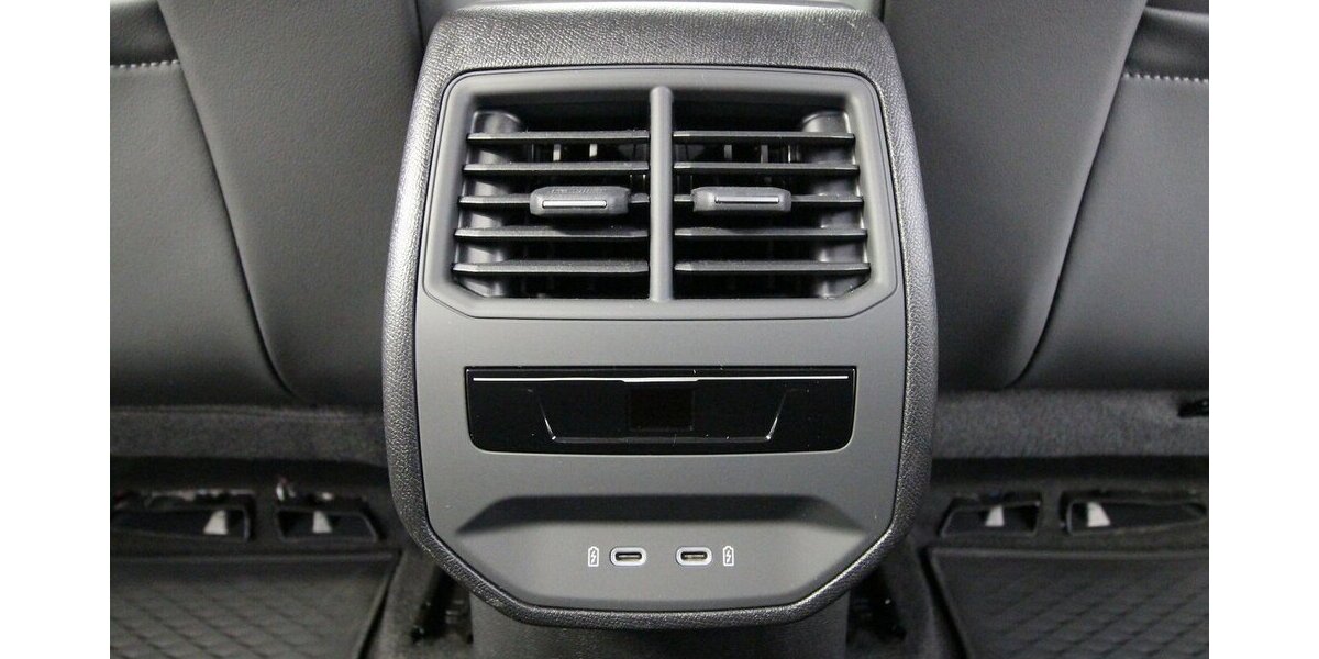 Cupra Leon Sportstourer e-HYBRID 6-DSG NAVI+LED+KAMERA 21.936 km 28.900 &euro; Hagenow 19230