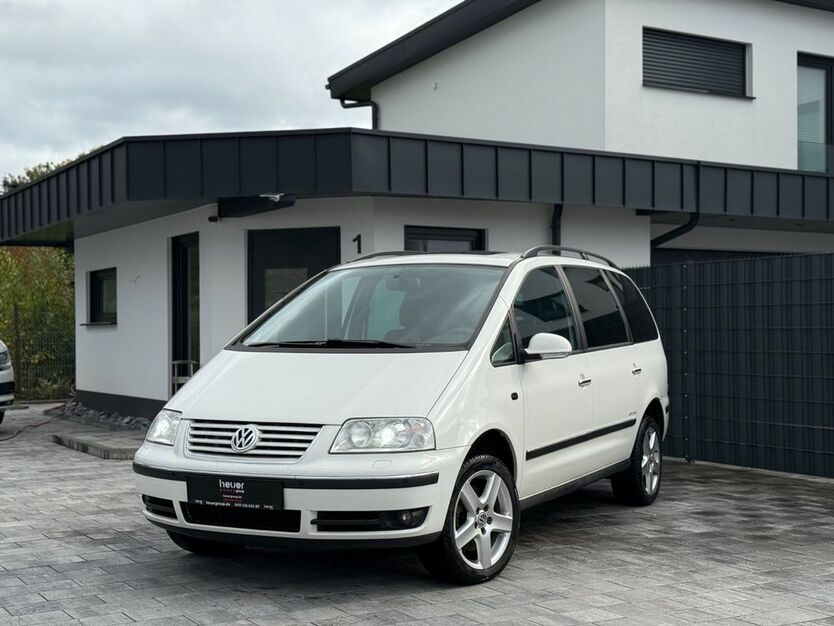 VW Sharan 258.000 km 4.990 € Bad Salzuflen 32107