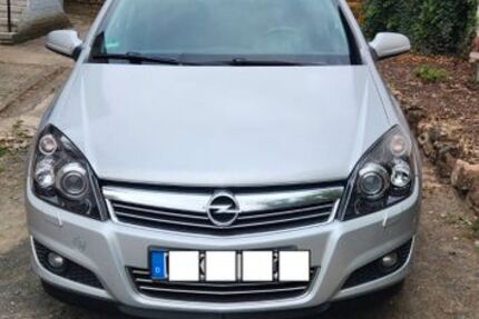 Opel Astra 555.557 km 1.350 &euro; Gelnhausen 63571