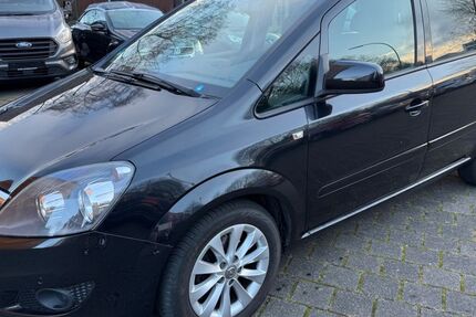 Opel Zafira 118.000 km 6.999 &euro; Neuss 41462