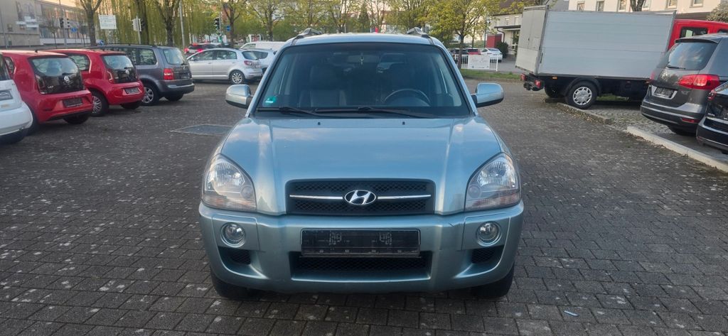 Hyundai TUCSON 128.000 km 4.300 &euro; Aalen 73433