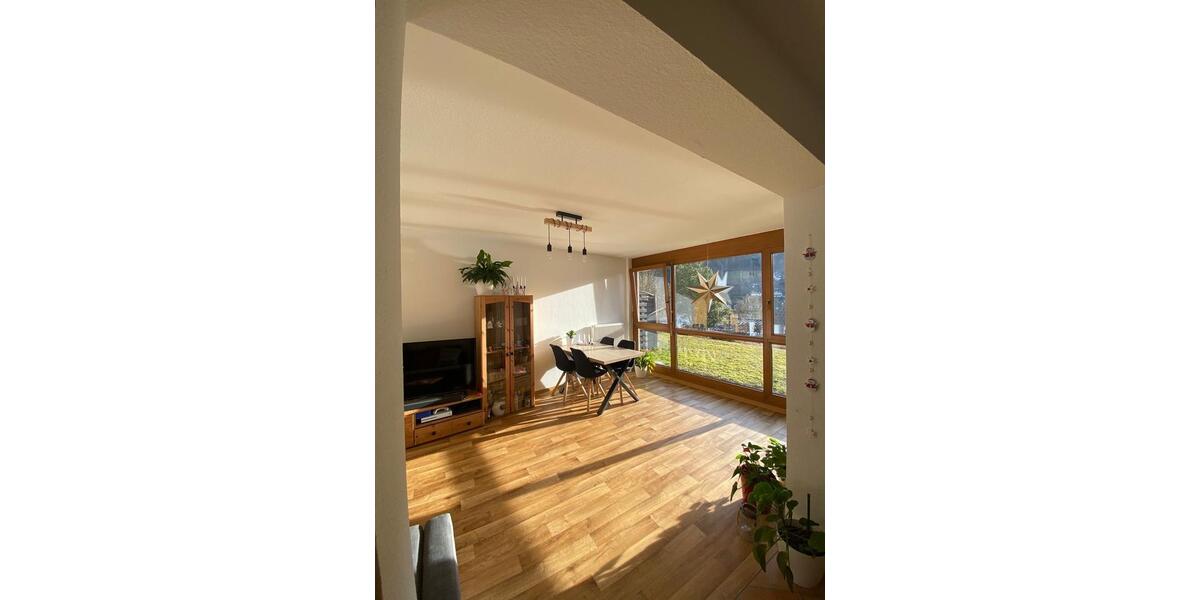 Toplage: 2-Zimmer-Wohnung mit Terrasse und Stellplatz 2 zimmer