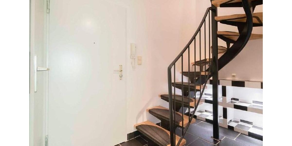 Top sanierte 4-Zimmer-Maisonette mit 2 Balkonen in Schenefeld 4 zimmer