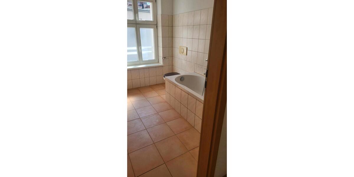 Etagenwohnung Angermünde - 2 Zimmer, 70 m&sup2;, 770&euro; | Angebot:26313932