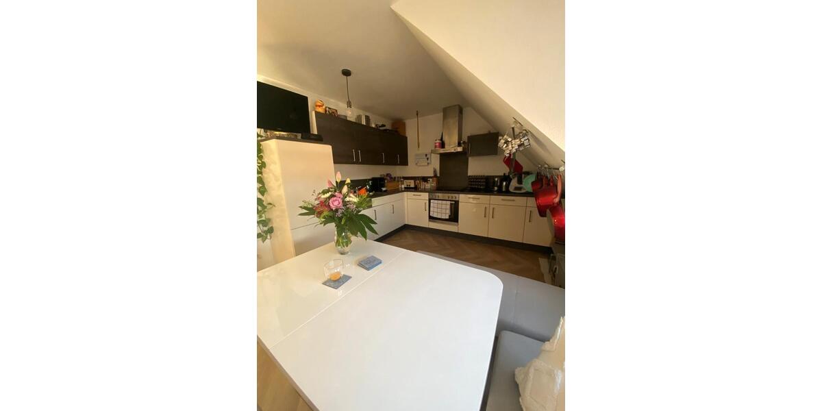 Dachgeschoßwohnung Mönchengladbach Süd - 3 Zimmer, 87 m&sup2;, 199.000&euro; | Angebot:26766627