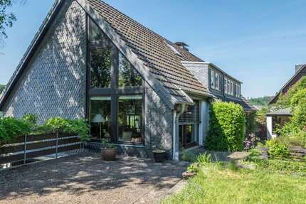 Haus zum Kaufen in Engelskirchen 488.000 € 192 m² 5 zimmer