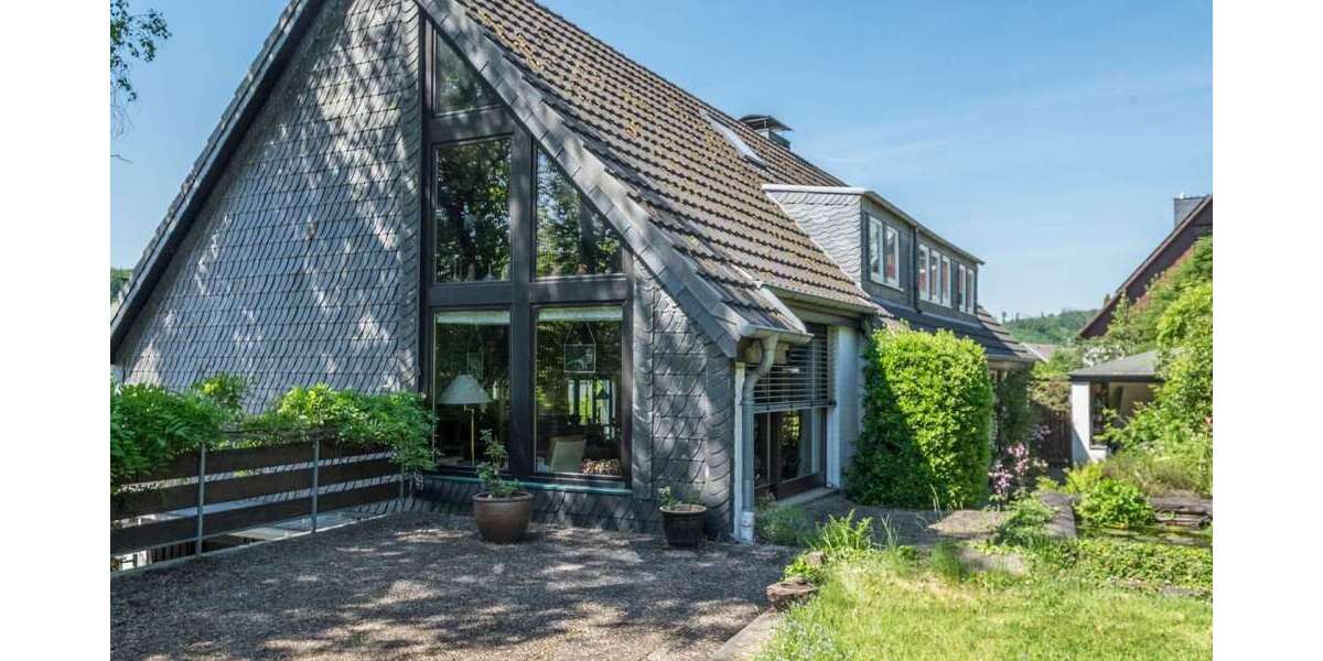 Haus zum Kaufen in Engelskirchen 488.000 € 192 m² 5 zimmer