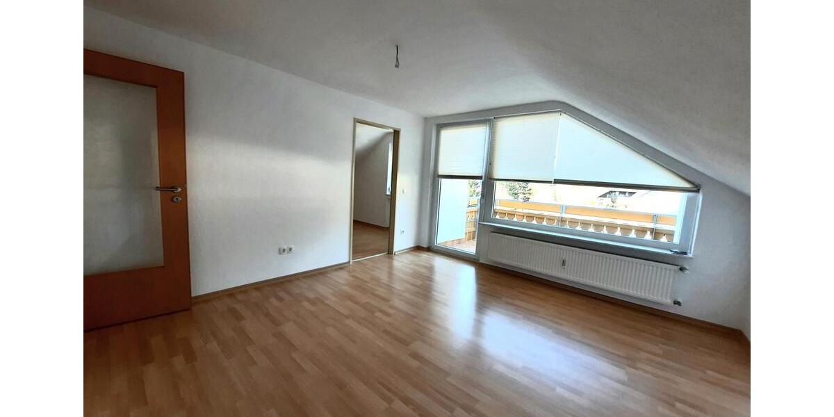 Dachgeschoßwohnung Lenzkirch - 3 Zimmer, 55 m&sup2;, 515&euro; | Angebot:26415227