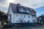 Mehrfamilienhaus, Wohnhaus Bad Berleburg - 7 Zimmer, 232 m&sup2;, 398.000&euro; | Angebot:25770546
