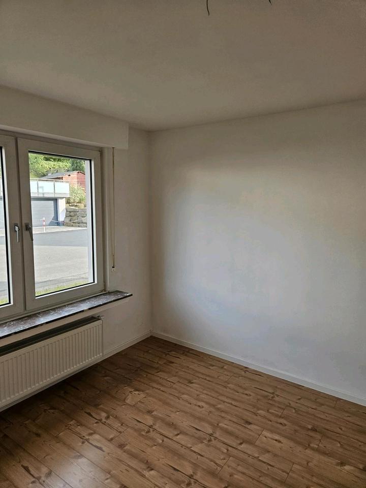 Schnäppchen! modernes Haus (8 Zimmer) zur Miete in Eschen zimmer