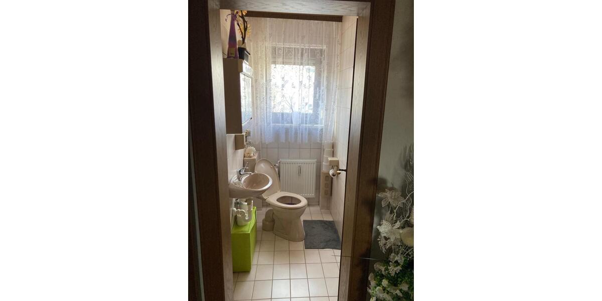 Etagenwohnung Neutraubling - 3.5 Zimmer, 92 m&sup2;, 365.000&euro; | Angebot:27021018
