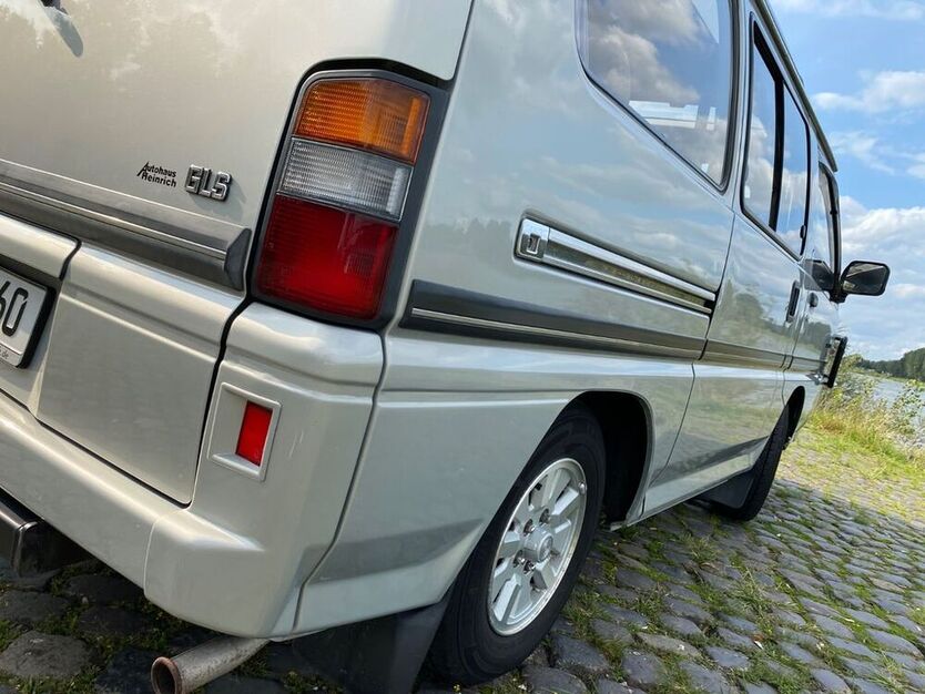 L300