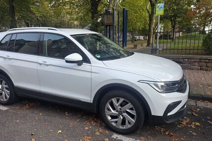 VW Tiguan 185.000 km 16.999 &euro; Aschaffenburg 63741