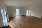 Dachgeschoßwohnung Elmshorn - 4 Zimmer, 120 m&sup2;, 1.350&euro; | Angebot:26296591