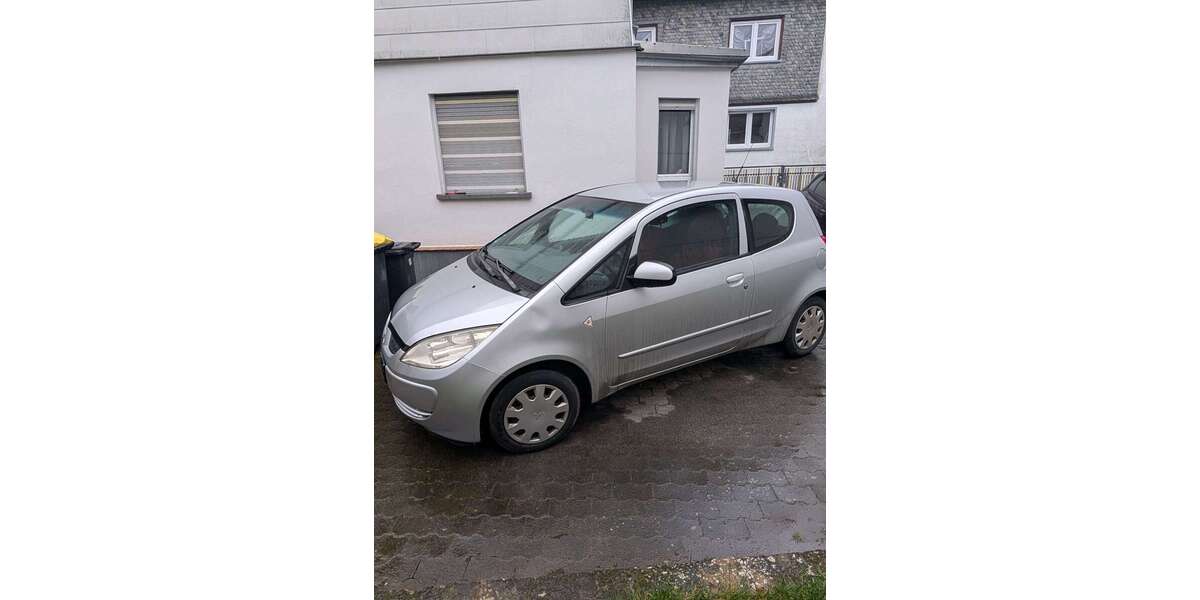 Mitsubishi Colt 231.000 km 1.200 &euro; Schöffengrund 35641