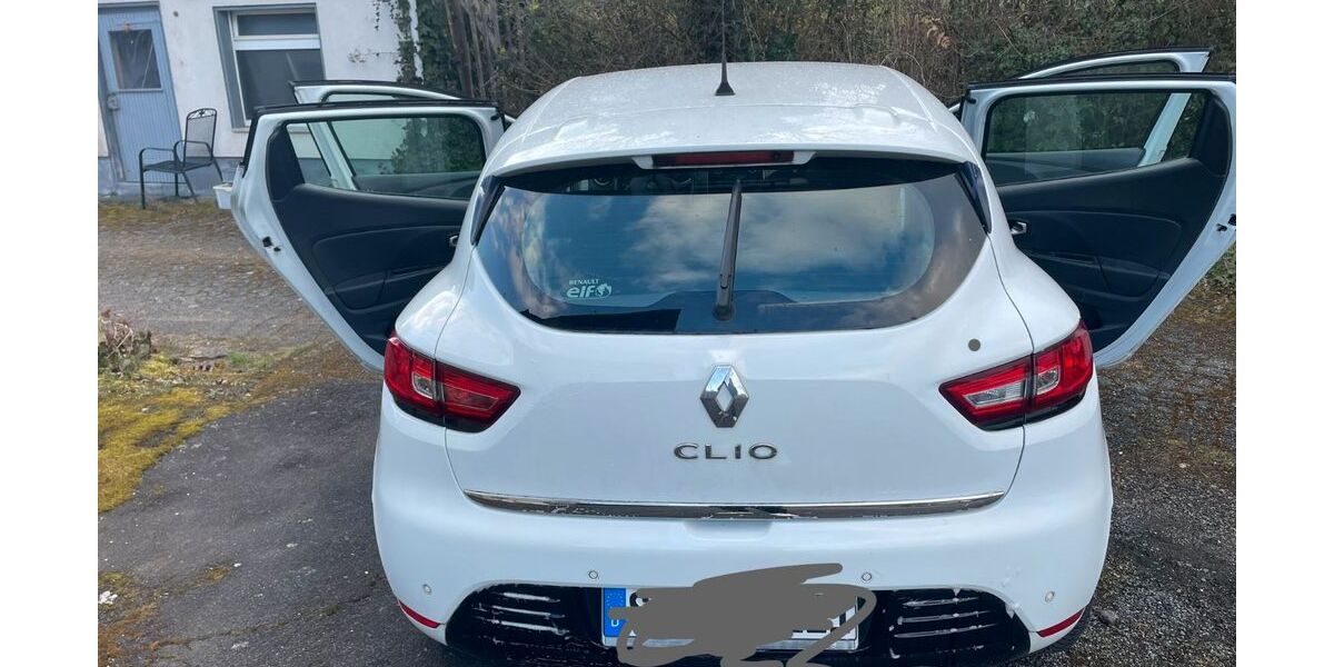 Renault Clio 108.000 km 6.600 &euro; Eschhofen 65552