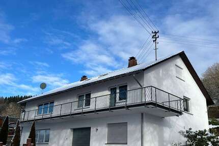 Haus Kirchhundem - 7 Zimmer, 230 m&sup2;, 359.000&euro; | Angebot:23937119