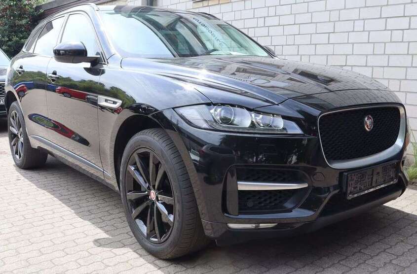 F-Pace