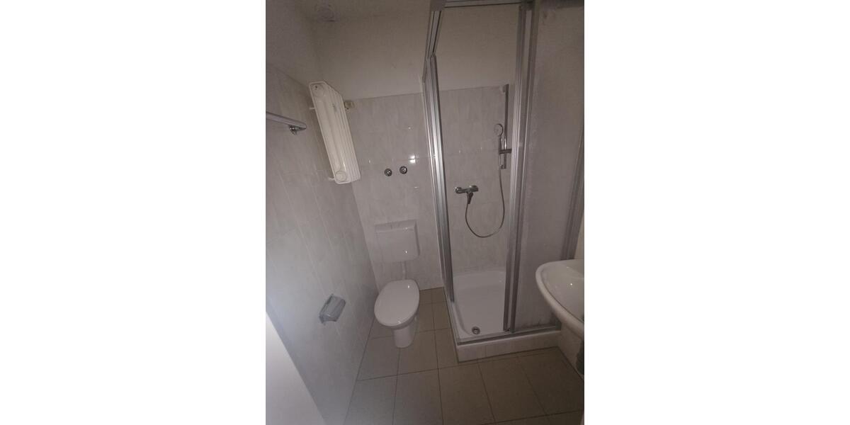 Dachgeschoßwohnung Griesheim - 3 Zimmer, 41 m&sup2;, 550&euro; | Angebot:25542877