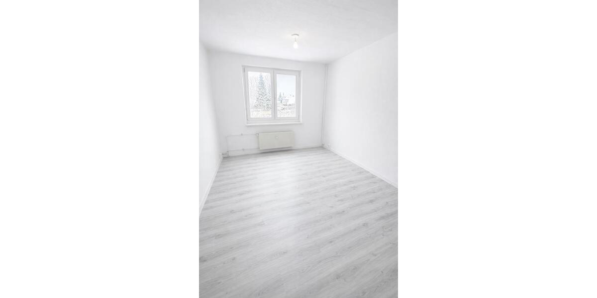 Erdgeschoßwohnung Warin - 3 Zimmer, 58 m&sup2;, 390&euro; | Angebot:26090846