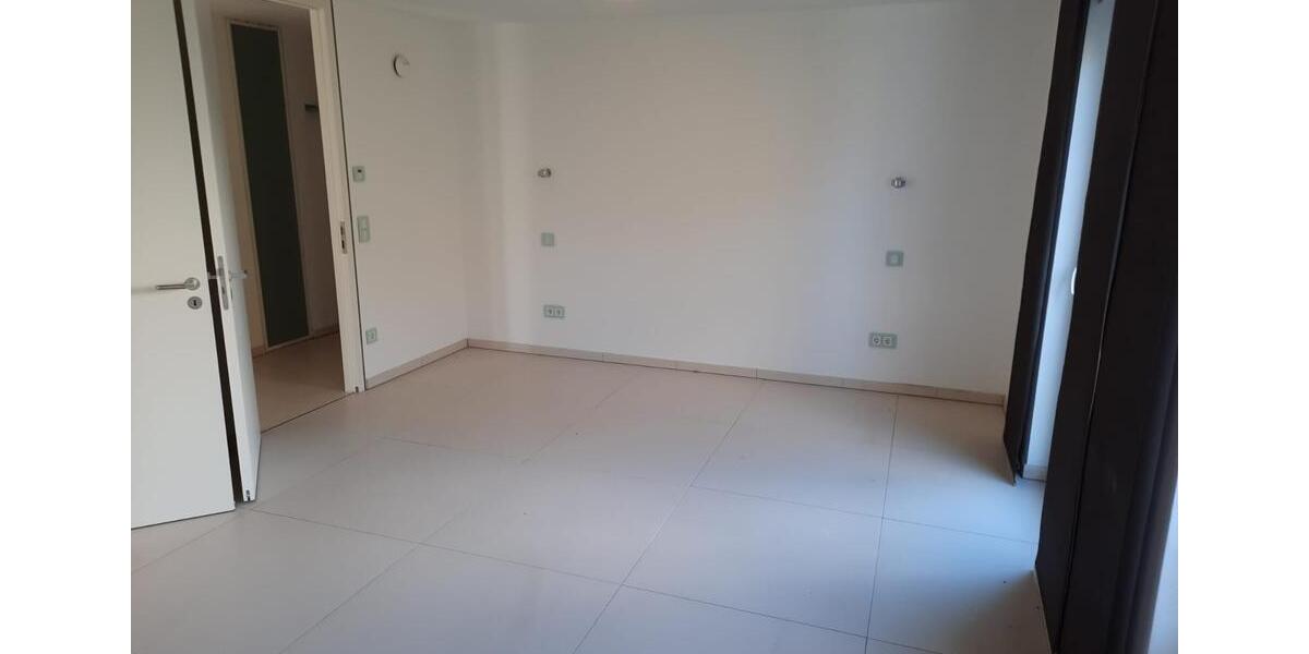 Etagenwohnung Bad Krozingen - 2 Zimmer, 107 m&sup2;, 1.370&euro; | Angebot:25267188