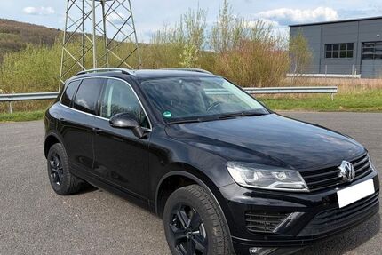 VW Touareg 150.000 km 18.900 &euro; Neunkirchen 57290