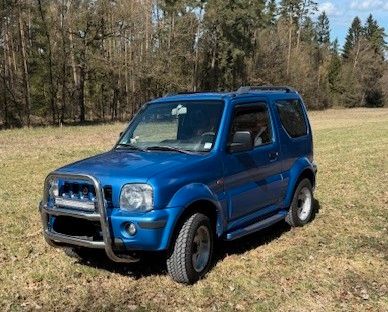 Suzuki Jimny 243.137 km 5.600 &euro; Maxhütte-Haidhof 93142