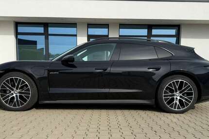 Porsche Taycan 19.900 km 65.550 &euro; Aachen 52062