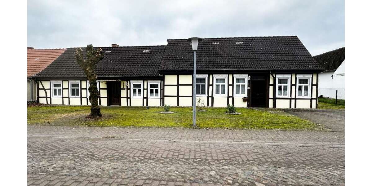 Einfamilienhaus Zethlingen Zethlingen - 6 Zimmer, 186 m&sup2;, 180.000&euro; | Angebot:25906445