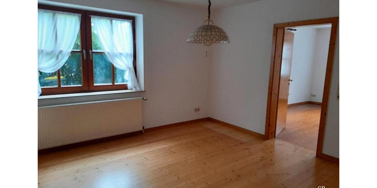 Einfamilienhaus Leopoldshöhe - 5 Zimmer, 140 m&sup2;, 350.000&euro; | Angebot:27126213