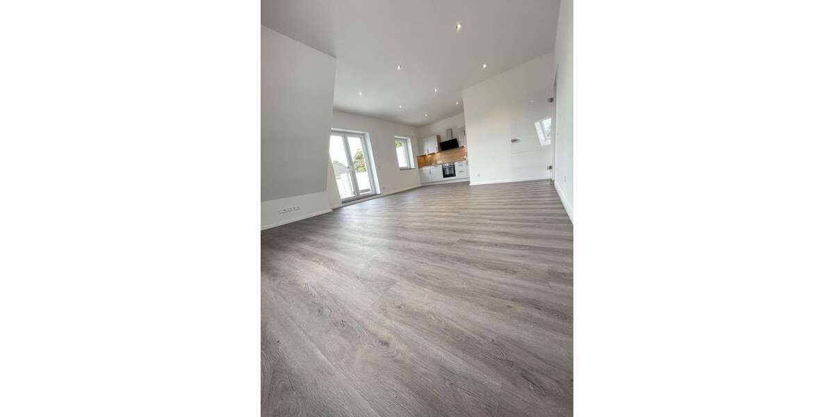 Etagenwohnung Achim - 3 Zimmer, 82 m&sup2;, 1.340&euro; | Angebot:26916237