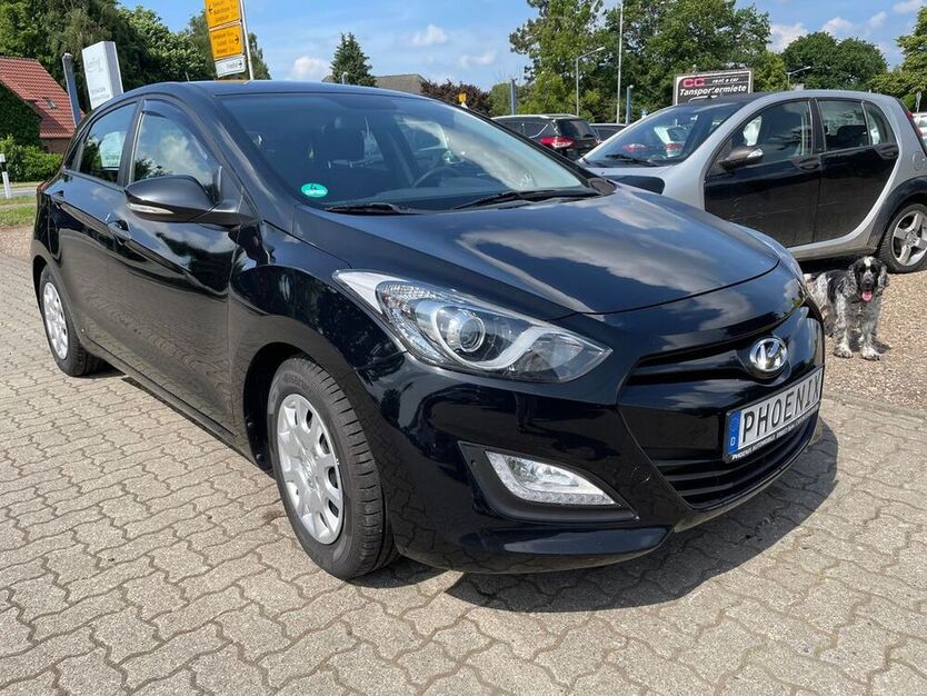 i30
