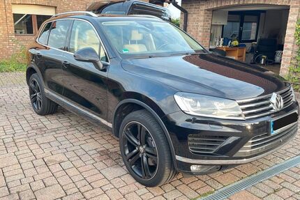 VW Touareg 115.000 km 22.999 &euro; Vettweiß 52391
