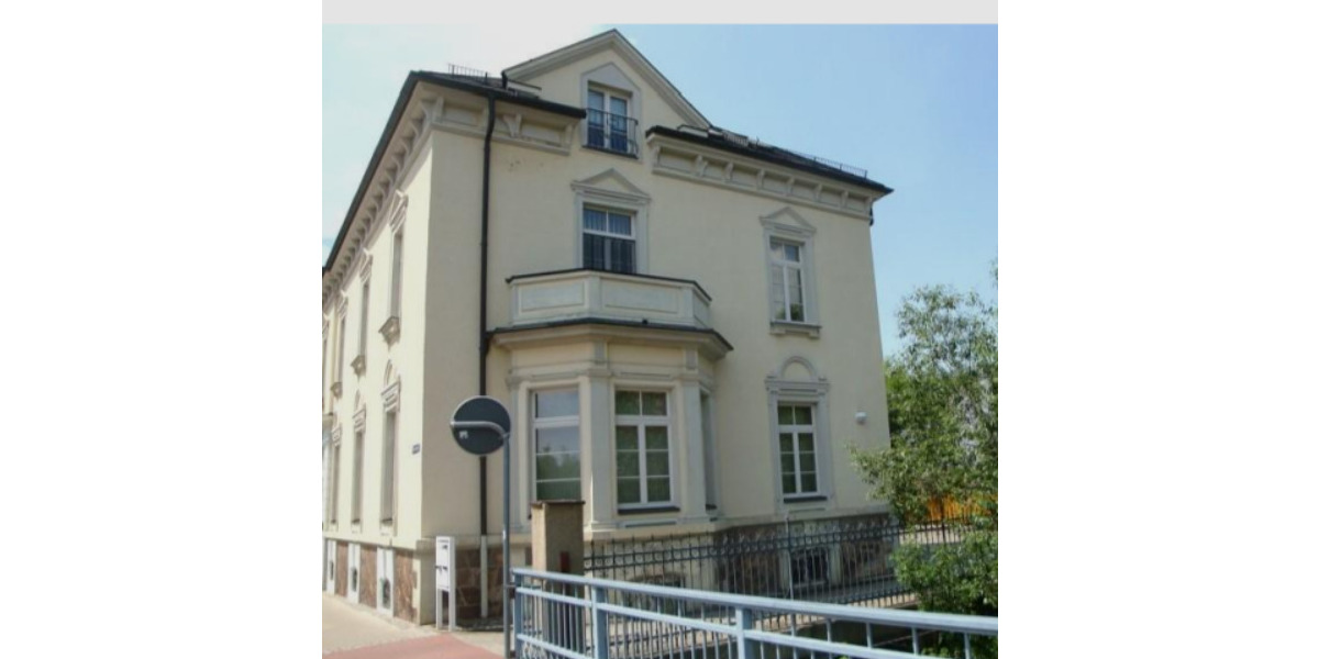 Etagenwohnung Crimmitschau - 5 Zimmer, 118 m&sup2;, 195.000&euro; | Angebot:25667130