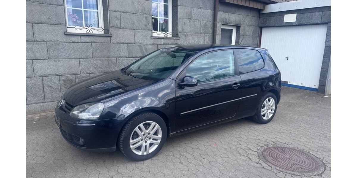 VW Golf 174.000 km 1.000 &euro; Bad Oeynhausen 32545