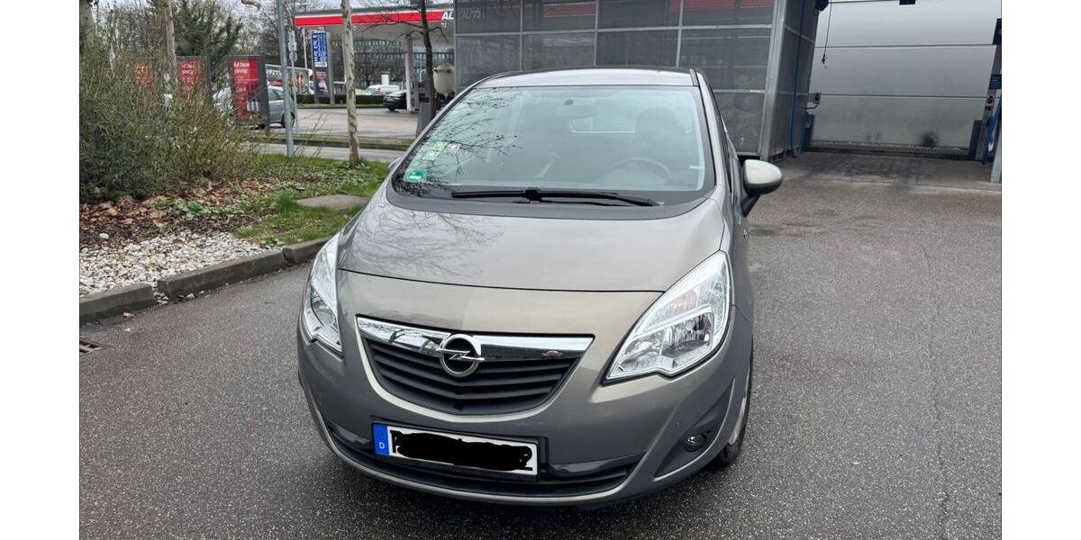 Opel Meriva 107.000 km 5.300 &euro; München 80796