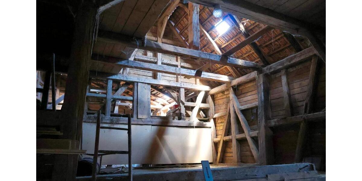 Bauernhaus, Landhaus Eisfeld Heid - 5 Zimmer, 174 m&sup2;, 85.000&euro; | Angebot:26838226