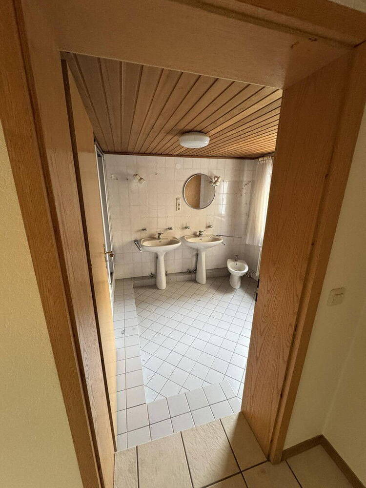 Zentrales Wohnen an der Lippe: Großzügiges Familienhaus mit Garten